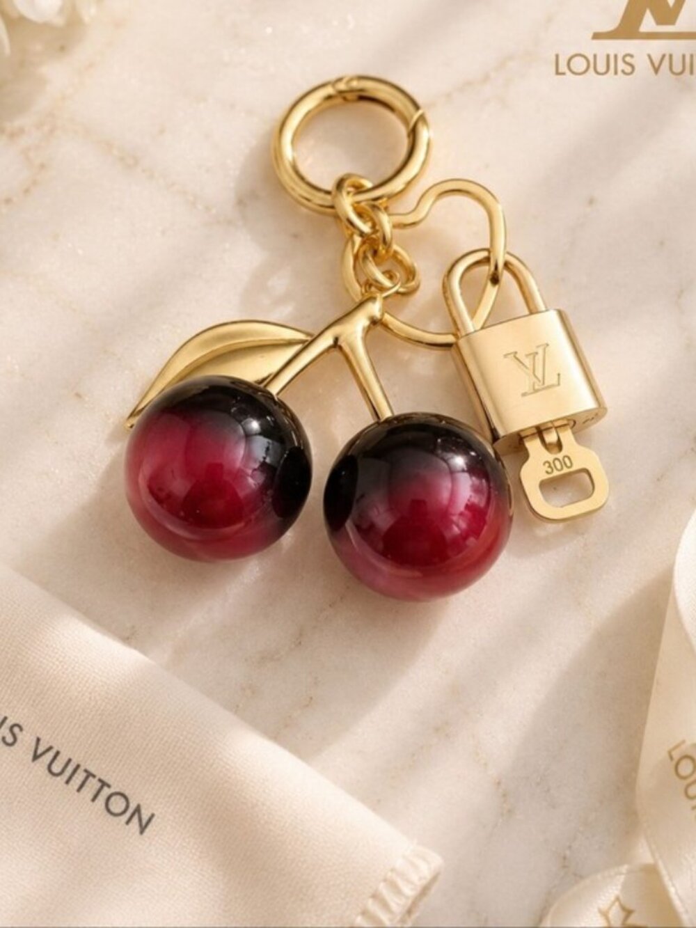 Authentic Louis Vuitton Padlock & Key Gold ✨Unbranded Bag Charm Keychain - Picture 1 of 13